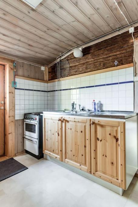 Cozy Cottage By The Lake, Charlottenberg Amotfors Luaran gambar